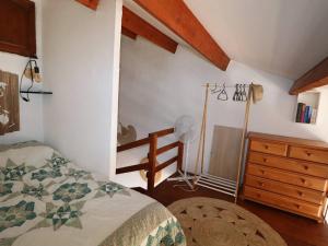 Charmant Duplex Climatisé, 2 Pièces avec Mezzanine, Parking et Terrasse, Proche Mer et Commerces - FR-1-307-235