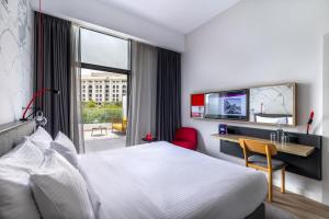 Ink Hotel