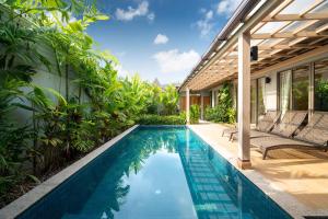 Tropical Private Pool Villa Dalaa 9