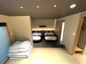 Guest One More Heart at Higashi Otowa