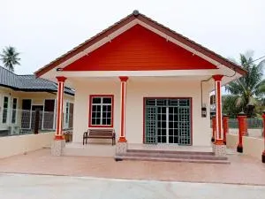 Homestay Adilah B - Kampong Kok Lanas