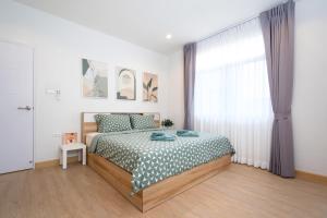 2BR Homey townhome 350M walk to Kata Beach Fully equipped