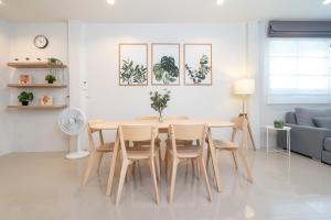 2BR Homey townhome 350M walk to Kata Beach Fully equipped