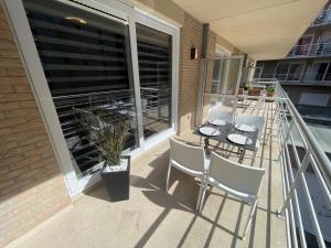 Groot terras I luxe verblijf I tot 4 personen I 50m van de dijk I Nieuwpoort-Bad