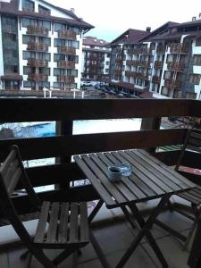 Lovely private apartment in Belelvedre