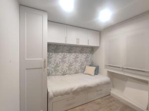 178A Mar de Gijón Apto con vistas by R2R Consulting