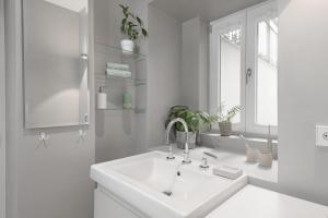 Exklusiv: Historisches Apartment mit Deckengewölbe