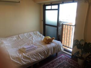 10 minutes direct to Shibuya Crossing! Heart of Tokyo! Mishuku