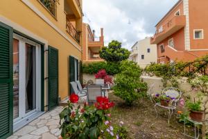 SOPHIES GARDEN APARTMENT