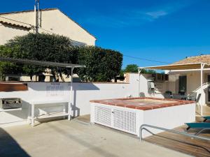 Gite Blanco y Madera