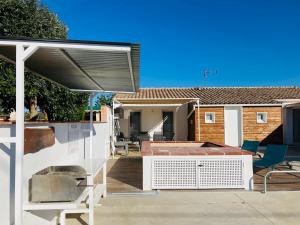 Gite Blanco y Madera