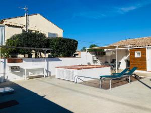 Gite Blanco y Madera