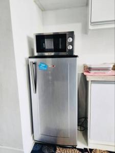 Nice and Cozy Studio near Greenbelt Makati with Balcony