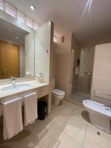 One-Bedroom Apartment (3 Adults) room in Hotel Neptuno
