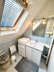 Maisons de vacances Maison de charme – Terrasse – 5min des plages : photos des chambres