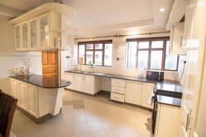 Lux suites Border Point Apartment Westlands