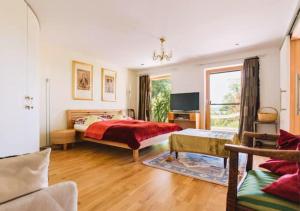 Snug Stays 3 - Traumhafter Seeblick, 2 Zi Apartment, Garten & Terrasse
