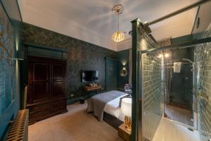 Executive Double or Twin Room room in No. 11 Boutique Hotel & Brasserie