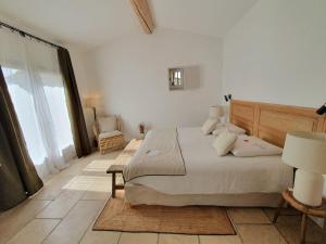 Villas Superb Air Conditioned House With Heated Salt Pool : photos des chambres