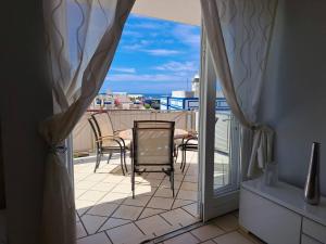 Castillete Puerto Mogan by El Sirocco