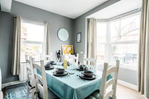 Harrow Road Stay Central+Parking