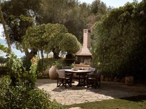 Villa Anatoli - Tranquil Escape with Scenic Views, by ZanteWize