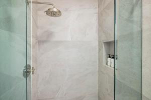 Casa Jardin - Boutique Suites in Downtown Santa Barbara
