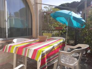 Appartements Studio bord de mer equipe air conditionne 1min de la plage : photos des chambres
