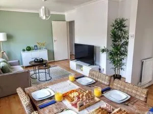 Amber House Leisure & Contractors - Dummer