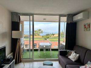 Appartements Vue mer et sur la baie de Cannes randonnee VTT au pied de l Esterel : photos des chambres