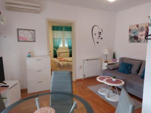 Apartman Suzy with private parking