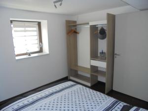 Appartements Appartement F2 de 50m2 equipe a 5min de Colmar : photos des chambres