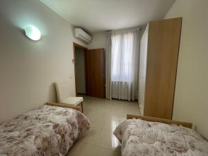 Centrico appartamento a 100 metri dal mare.