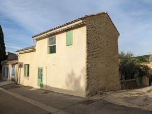 Maisons de vacances Maison de village en Provence : photos des chambres