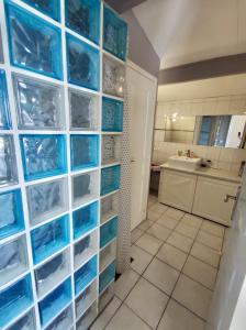 Gite des Ecureuils, vue mer, piscine privée, parking, climatisation