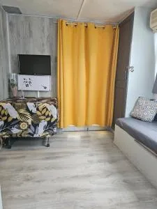Mobil Home "les loulous" 4 a 6 personnes - Bias