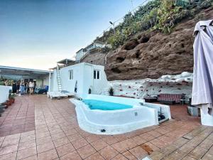 Casas Cuevas Tecen Valsequillo