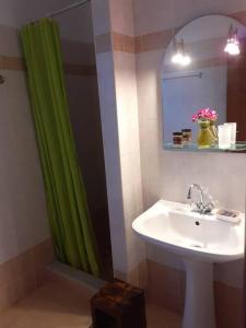 Phyllida Guest House - M2