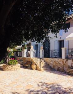 Villa Ampelaki 2