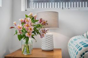 Cosy Cottesloe - Mount Wellington View - Free Parking - Free WIFI