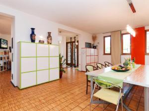 Villa in Rovanjska with Pool & Sea Views