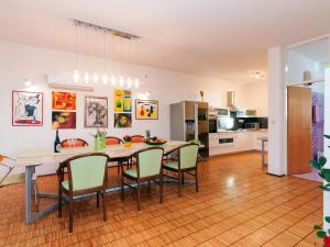 Villa in Rovanjska with Pool & Sea Views