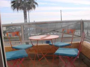 LES LAURIERS - 弗勒里