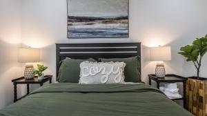 Vibrant Blue Luxury Apartment 2316