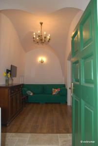 Green Door Apartment Sibiu Romania J2ski