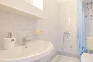 Bepic Quiet location on a beautiful bay