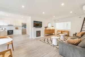 Bella BAY 1 Downstairs - Prime Location - Holiday Yamba