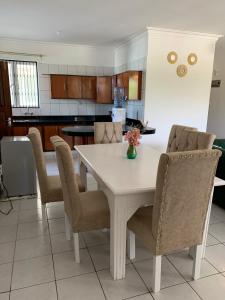 Lux Suites Hari Apartments Nyali