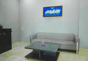 Hotel Green Stay - Green park metro Gate 1