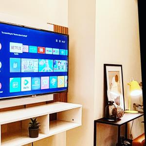 Luxe Bonifacio Global City Taguig Uptown Condo Hotel 1 BR Suite